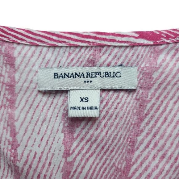 Banana Republic Factory | Print Shirred Neck Tank - Picture 7 of 9
